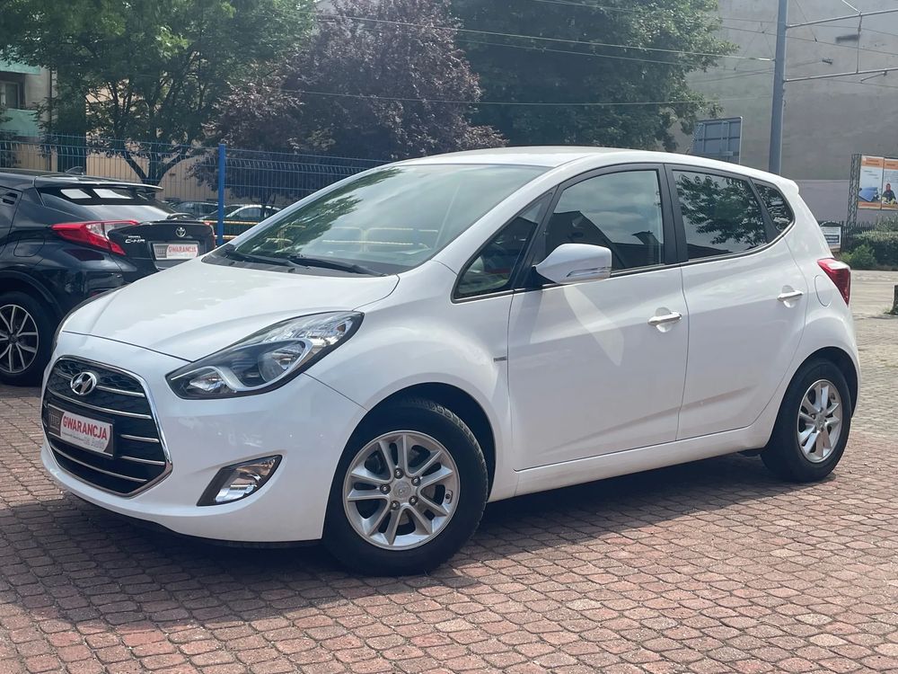Hyundai IX20 1.4 blue 2016