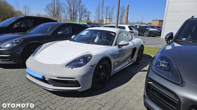 Porsche 718 Cayman GTS 4.0 PDK - 9