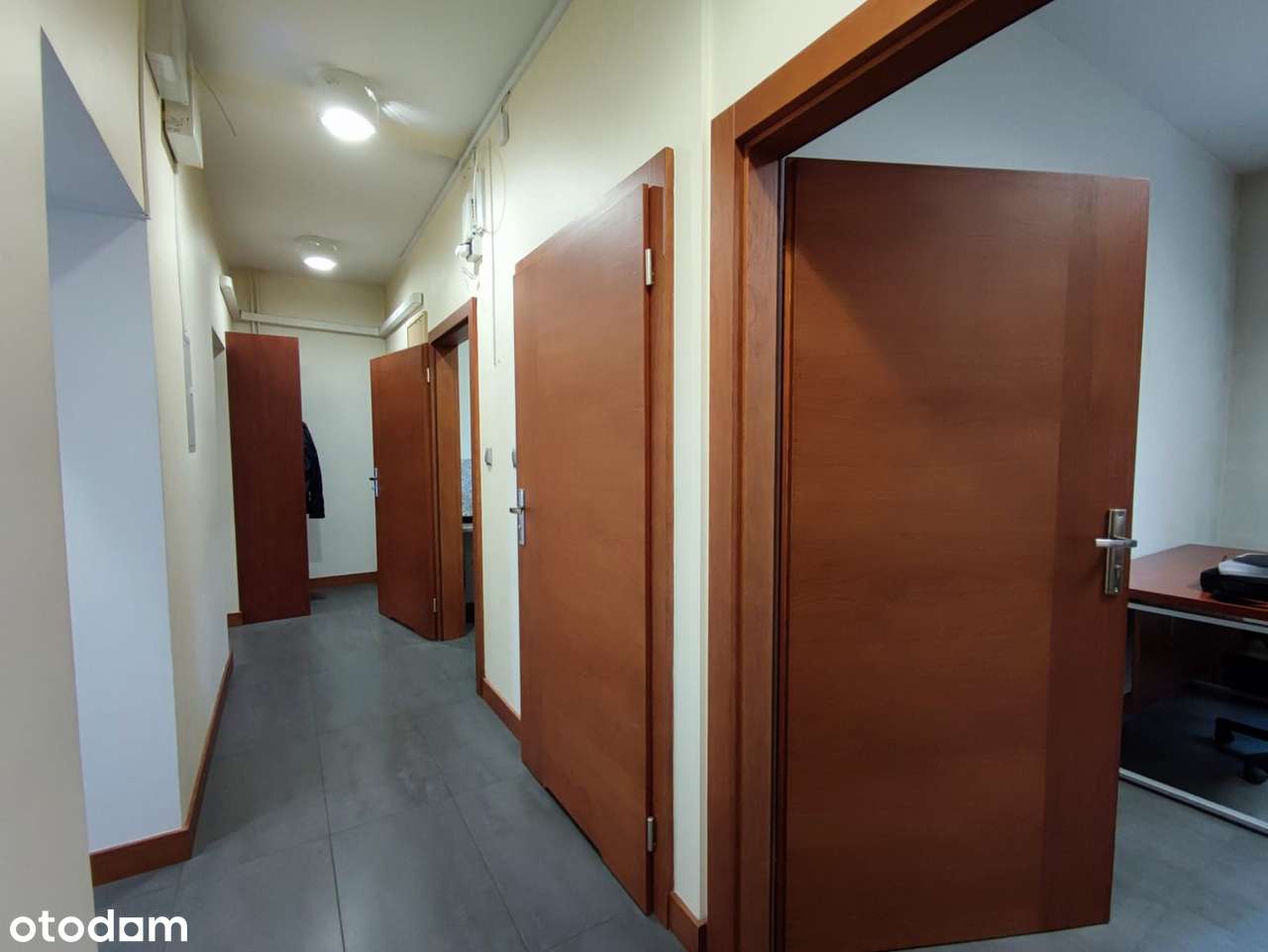 Lokal mieszkalny lub lokal biurowo-usługowy, 78 m2, 3 pokoje-6