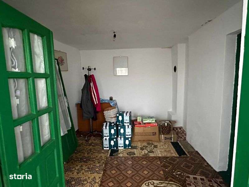 Casa de vanzare comuna - Imagine principală: 5/8