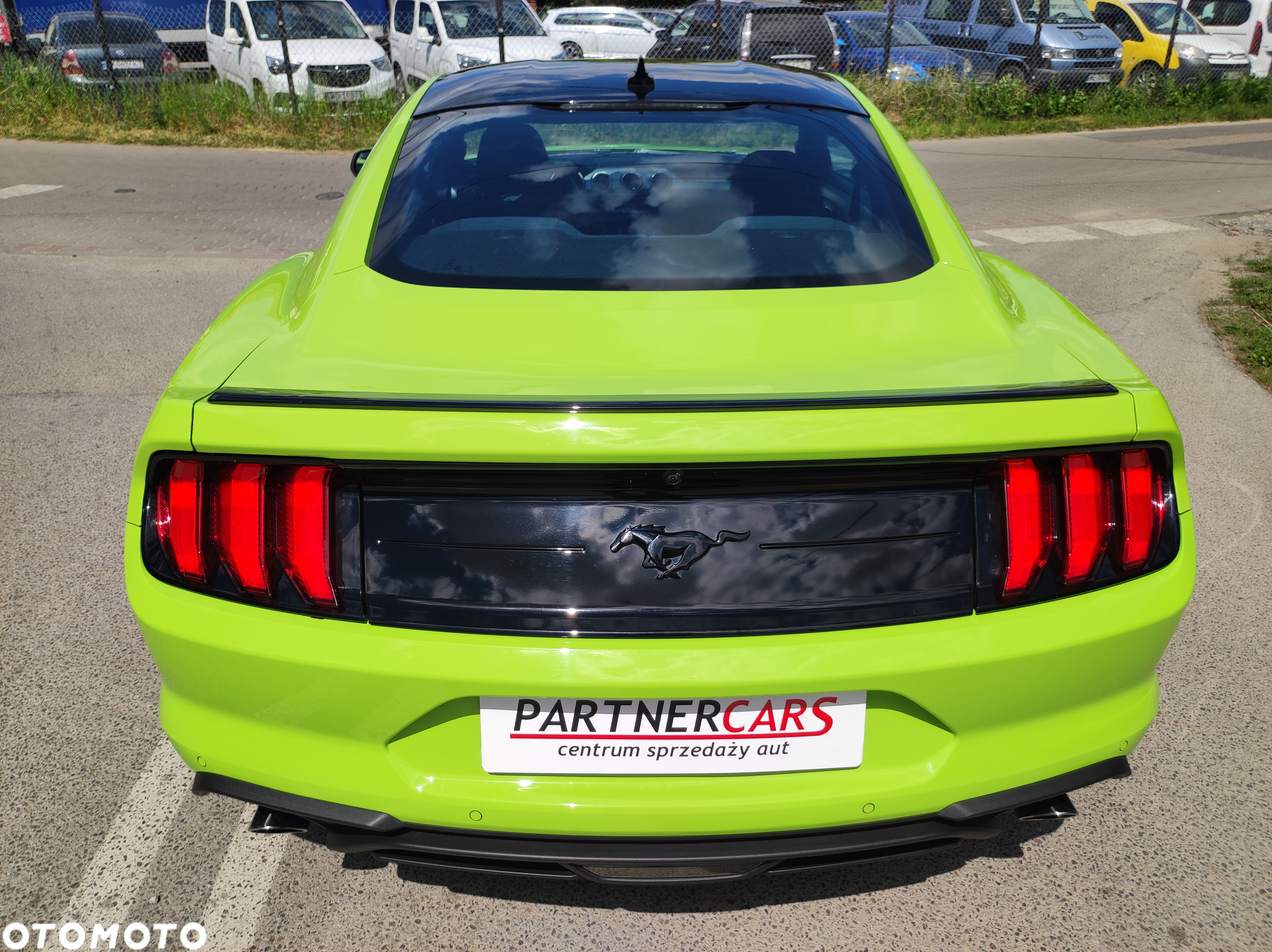 Ford Mustang 2.3 Eco Boost - 10