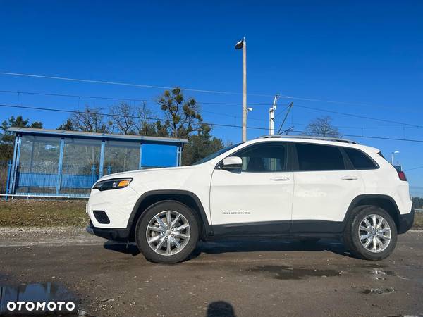 Jeep Cherokee - 15