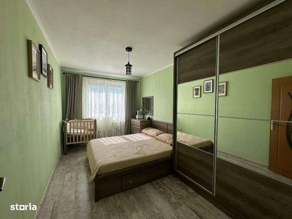 Apartament-spatiu generos - Imagine principală: 1/8