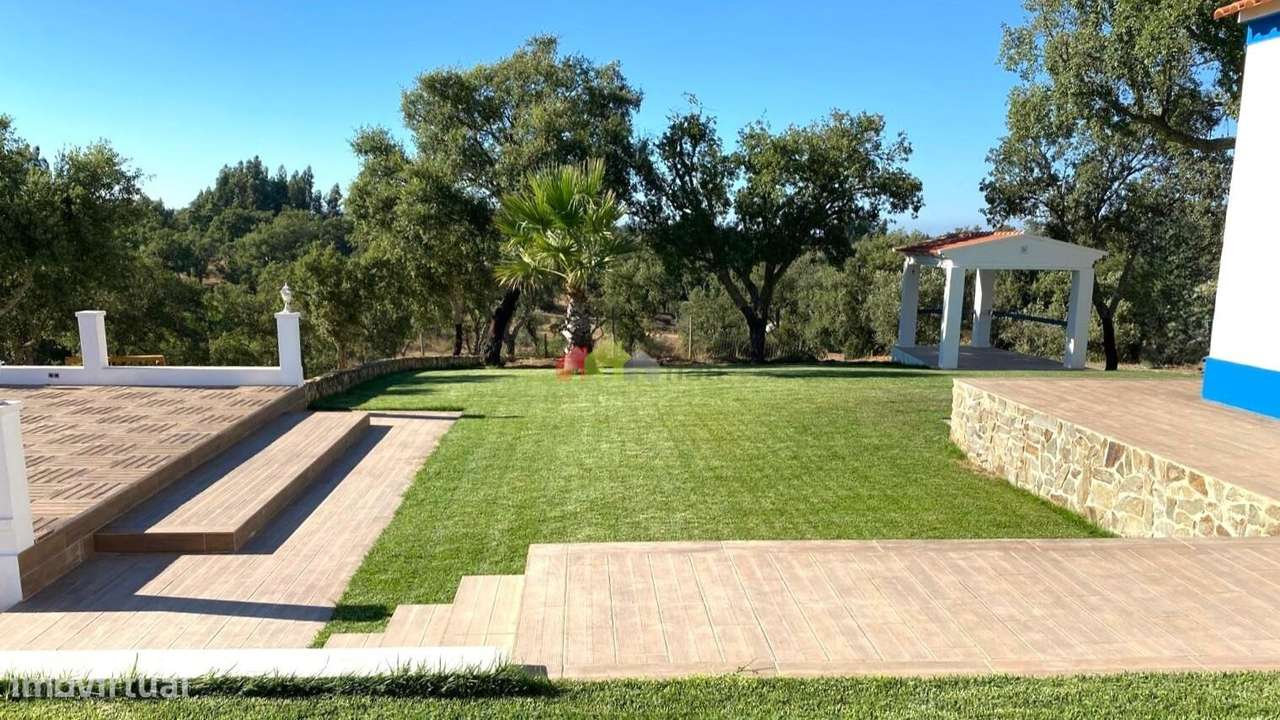 Quinta em Grândola - 1.5 ha - moradia T4 - piscina infinita-4