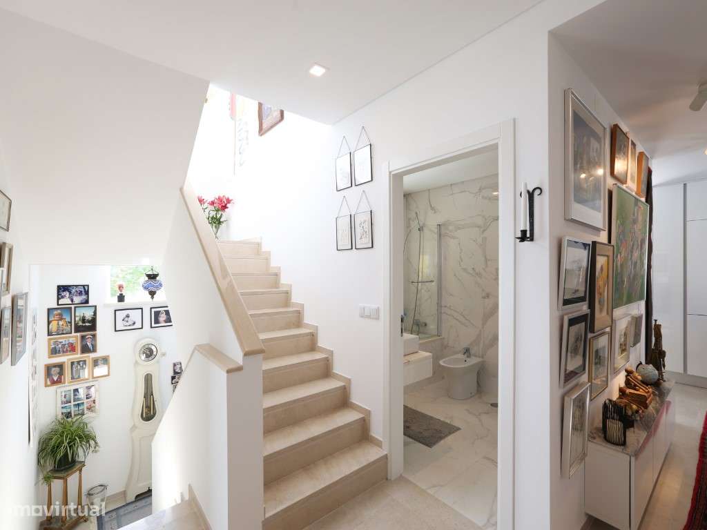 Magnífica Moradia T4 com piscina na Tapada | Sítio da Nazaré-20