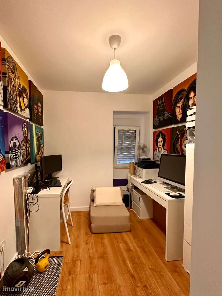 Apartamento T2+1 com pátio privativo no centro de Alverca do Ribatejo-15