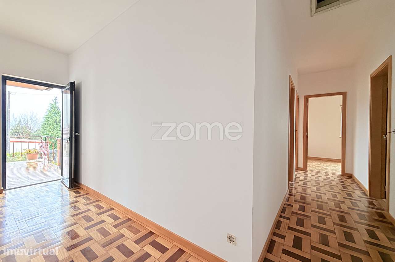 Andar moradia T3 - R/C em Carreira e Bente - Vila Nova de Famalicão - Grande imagem: 4/23