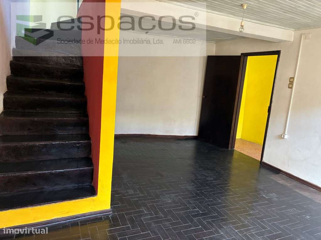 Moradia em São Martinho - Grande imagem: 5/35