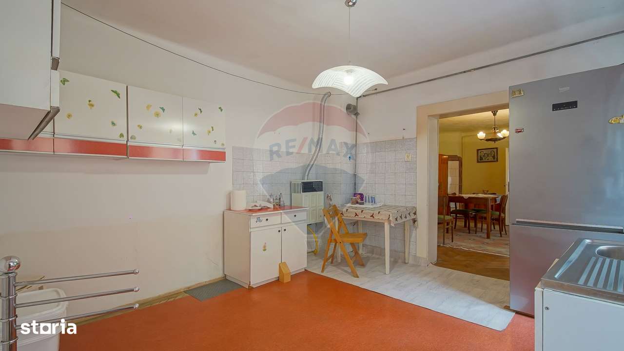 Apartament cu potențial deosebit, pe str. Republicii – Centrul Istoric - Imagine principală: 4/16