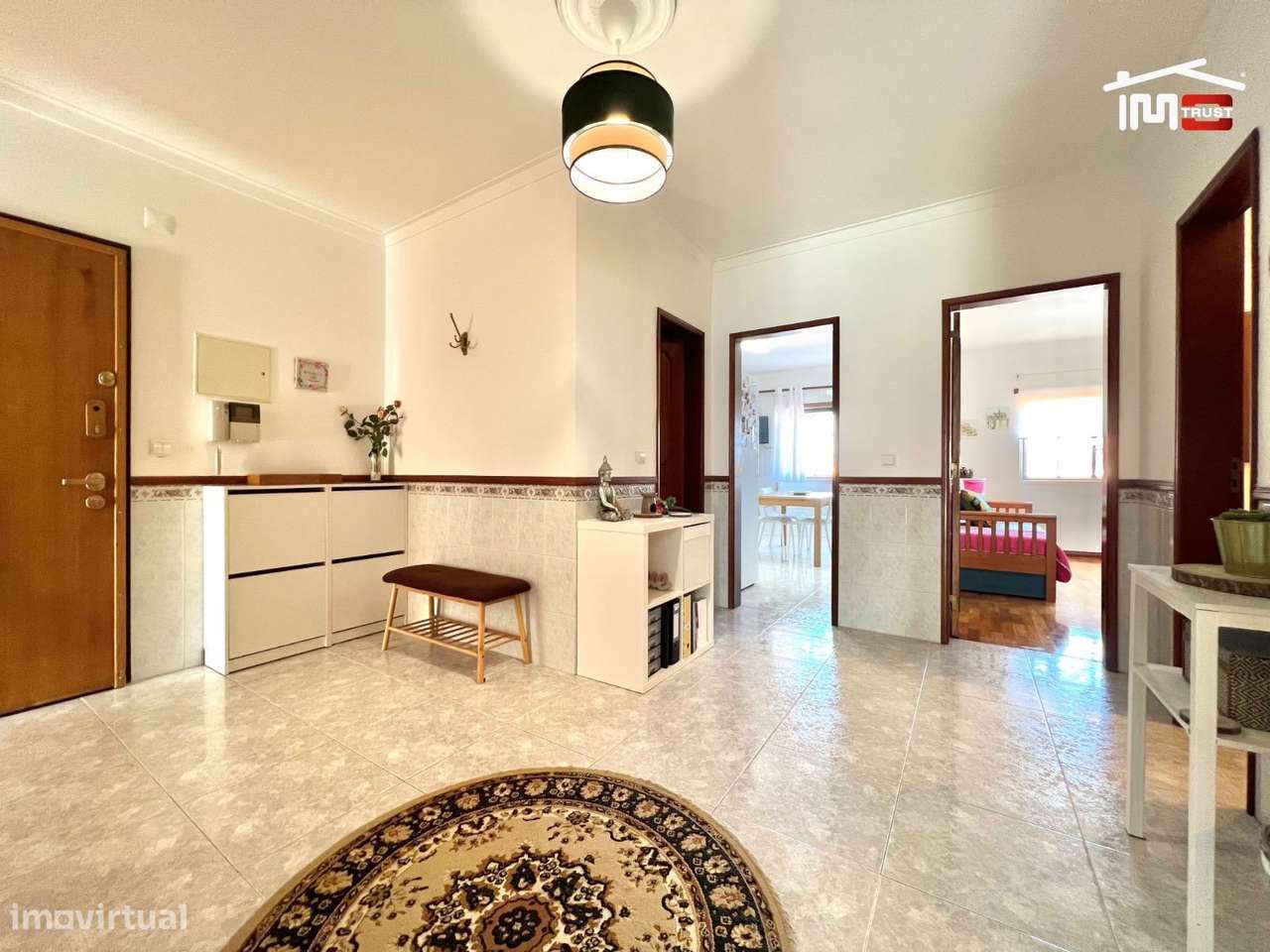 Apartamento T3 - 2ºandar, 2 Varandas, Lareira, Coz semi- Equipada, ... - Grande imagem: 5/33