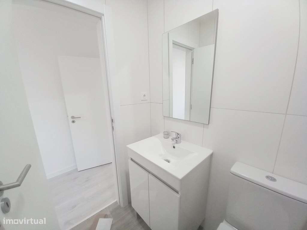 Apartamento T4 Venda em Costa da Caparica,Almada-11