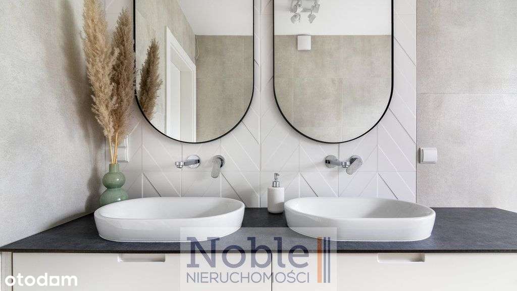 Nowoczesny, piękny, komfortowy dom z ogrodem-16