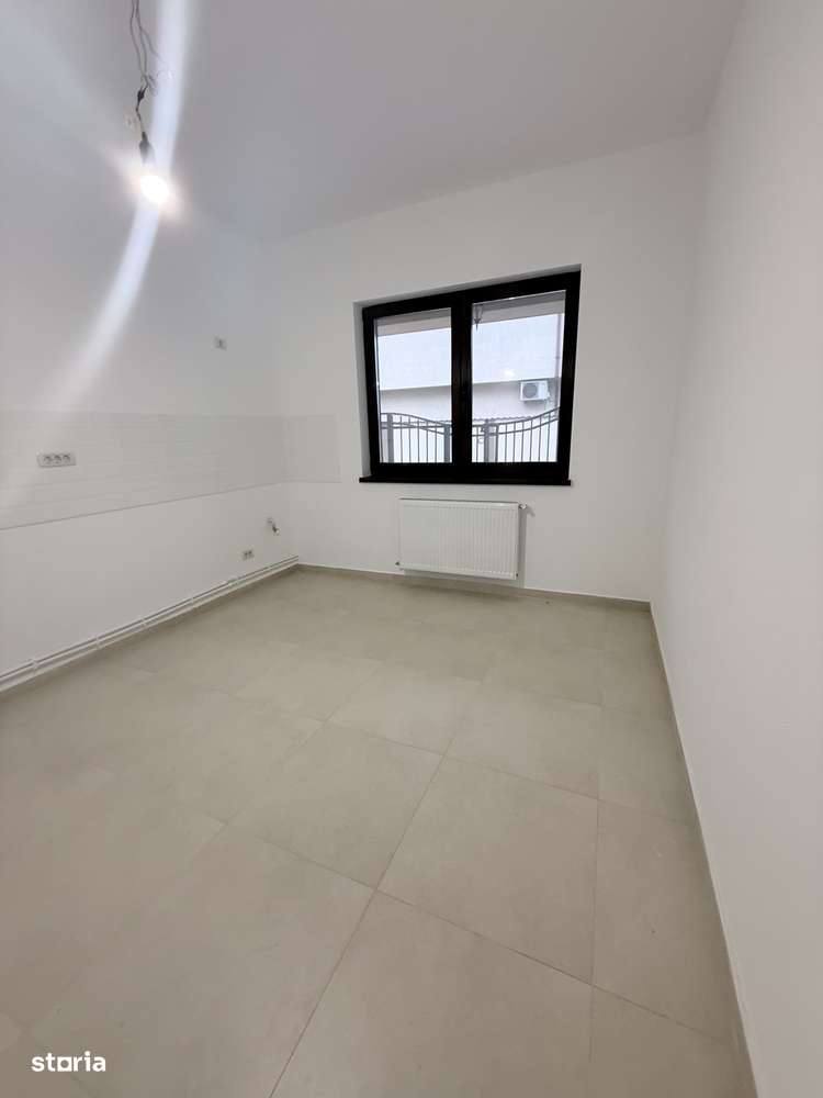 Casa individuala cu curte, 3 dormitoare - Maracineni-5