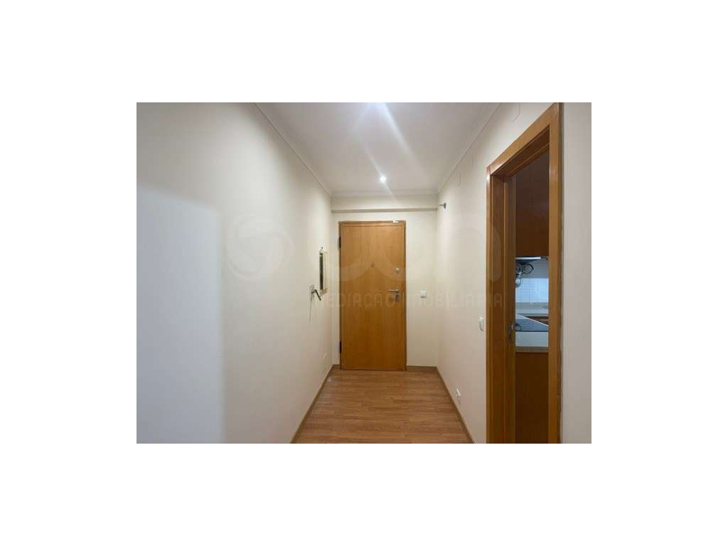 Apartamento T3 em Rio de Mouro, Sintra-12