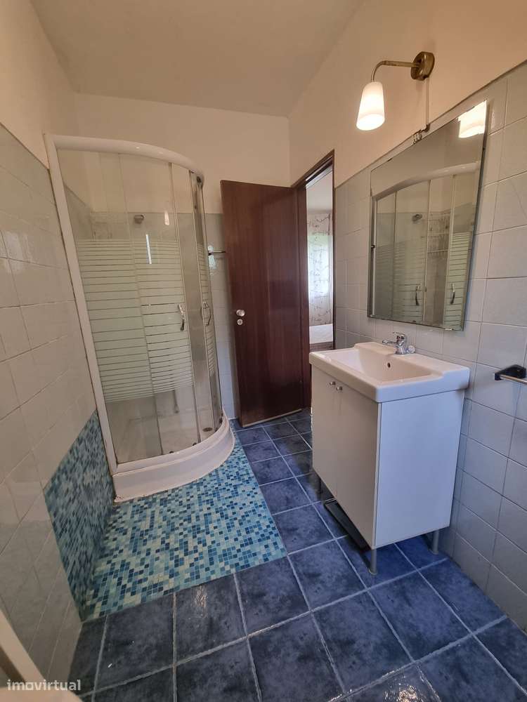 T1 r-c,mobilado ,metro perto ,divisões indep pingodoce perto - Grande imagem: 4/8