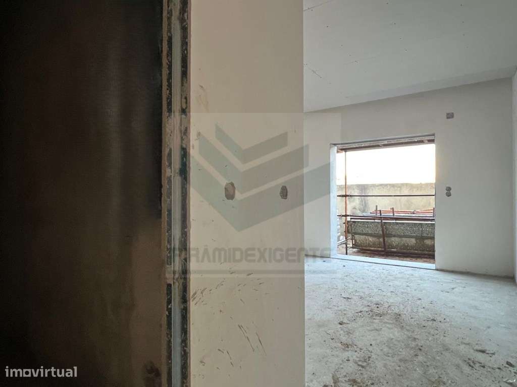 Moradia Isolada Urbanização Nova, 2 min. do Centro Moita-21