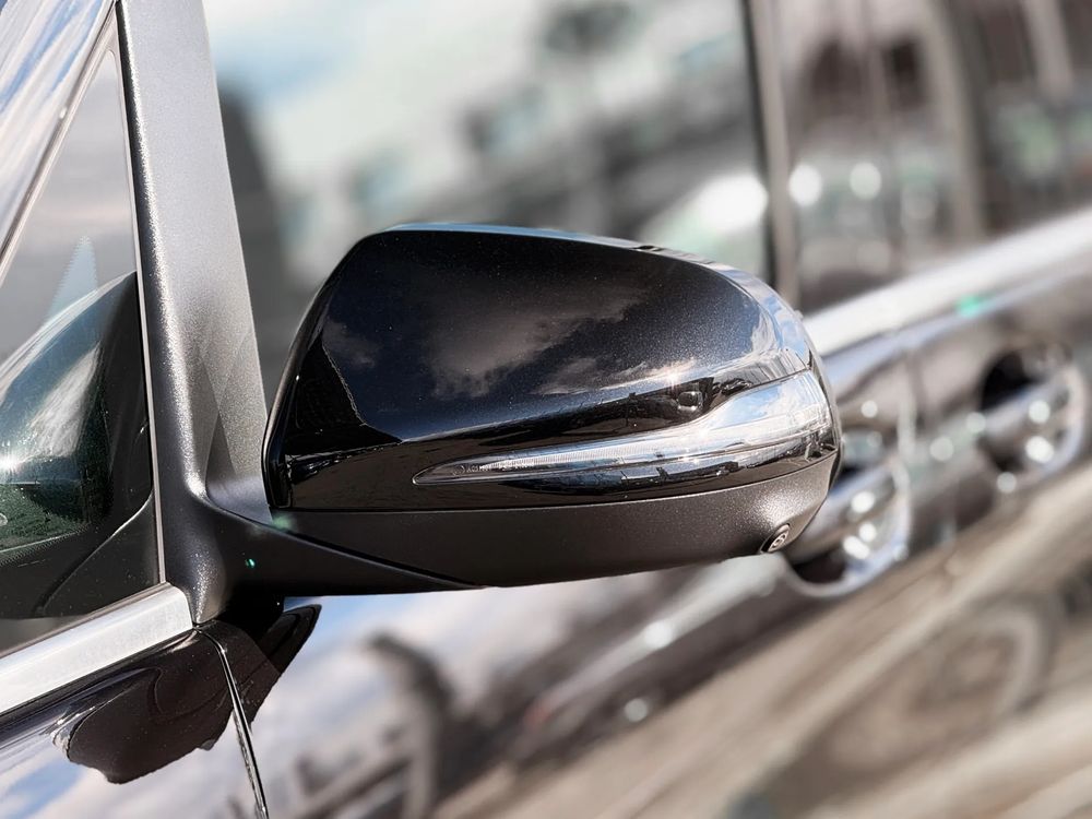 Mercedes-Benz Klasa-V 300 D Extralang 4Matic 9G Tronic Avantgarde 237 KM — zdjęcie 3