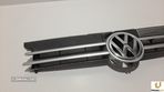 GRELHA FRONTAL VOLKSWAGEN GOLF IV 2002 -1J0853655G - 3