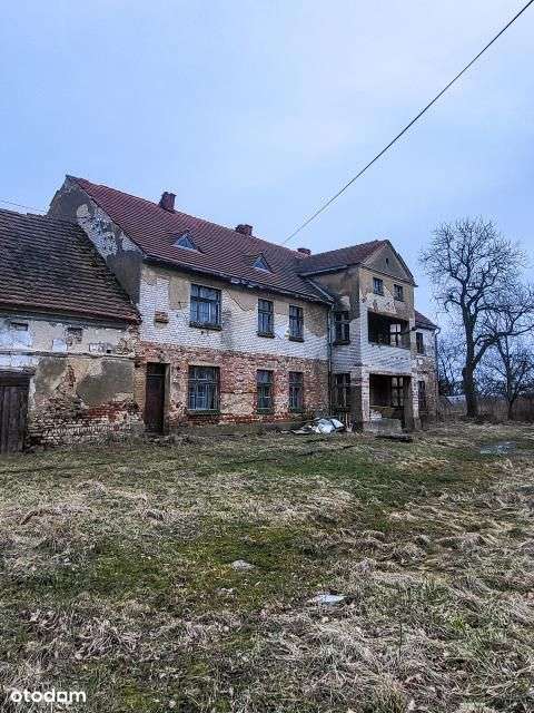 Dom Z Dużą Działką do remontu-0