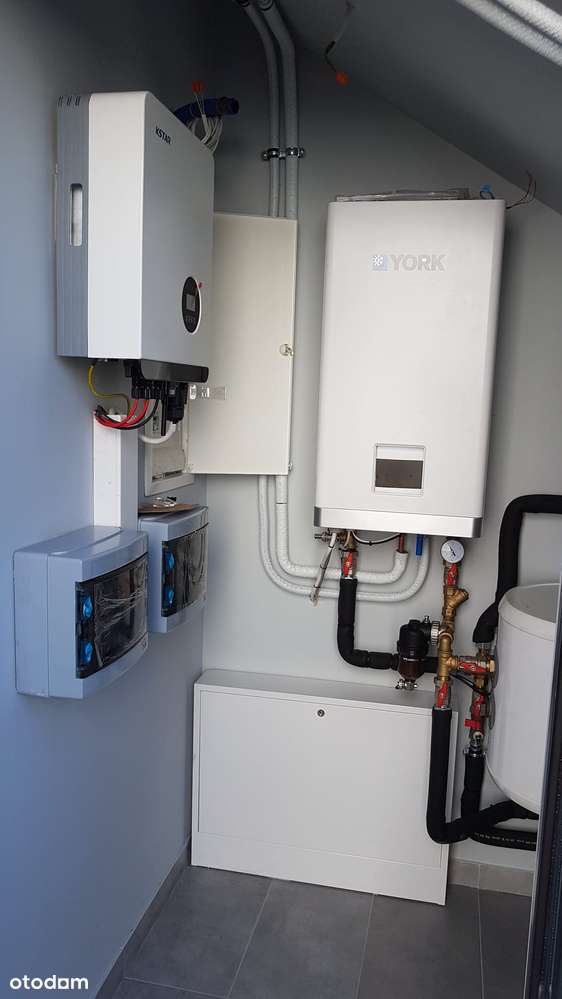 Nowoczesny dom w świetnej lokalizacji!-8