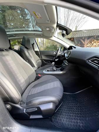 Peugeot 308 1.5 BlueHDi Allure Pack S&S - 12