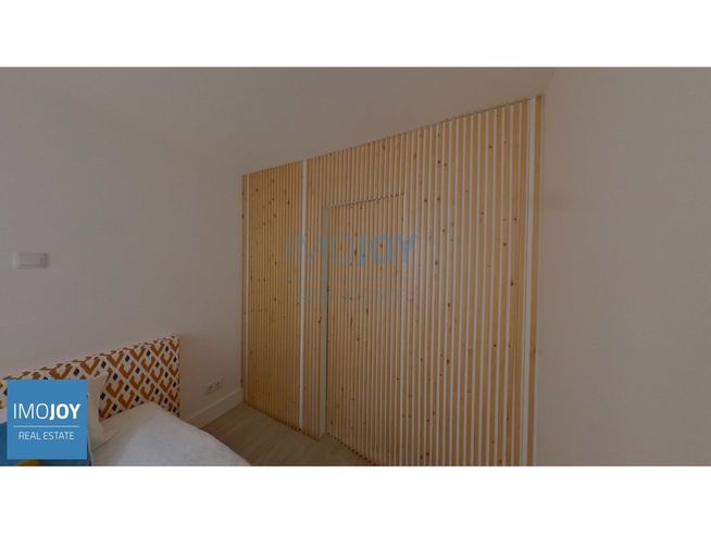 Apartamento T2 DUPLEX na Lapa, Recuperado, com Zona exterior-20