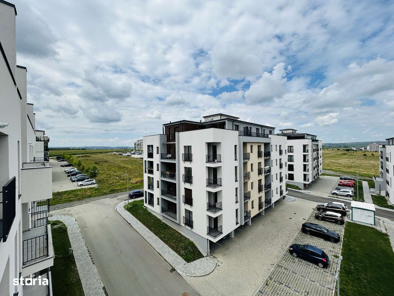 INTABULAT! 3 camere - 73mp- 2 logii- boxa-1