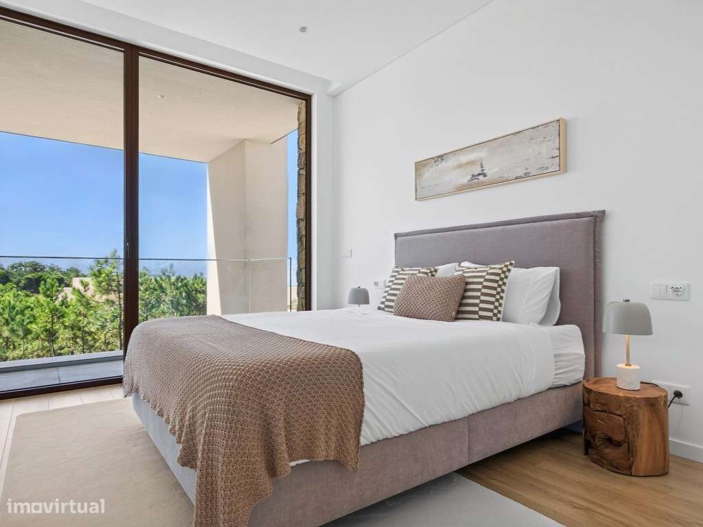 Moradia T4 com Piscina, Jardim e Vista deslumbrante sobre o Mar-43