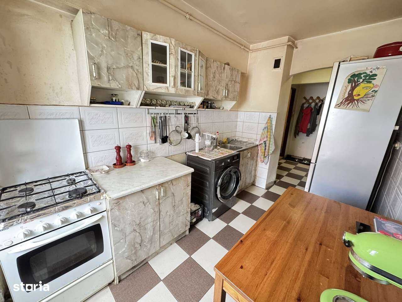 Apartament 2 camere decomandat balcon deschis si pivnita-6