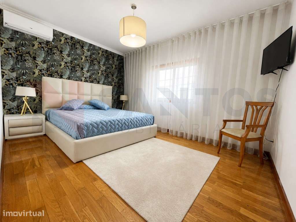 Moradia T3 com Open Space, Garagem para 3 Carros e Jardim-15