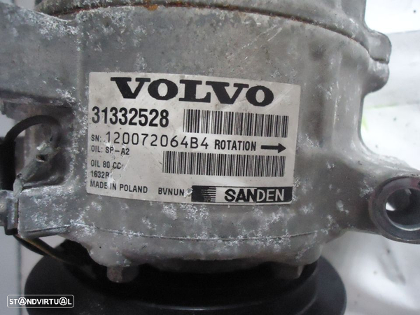 Compressor AC  Volvo - 3