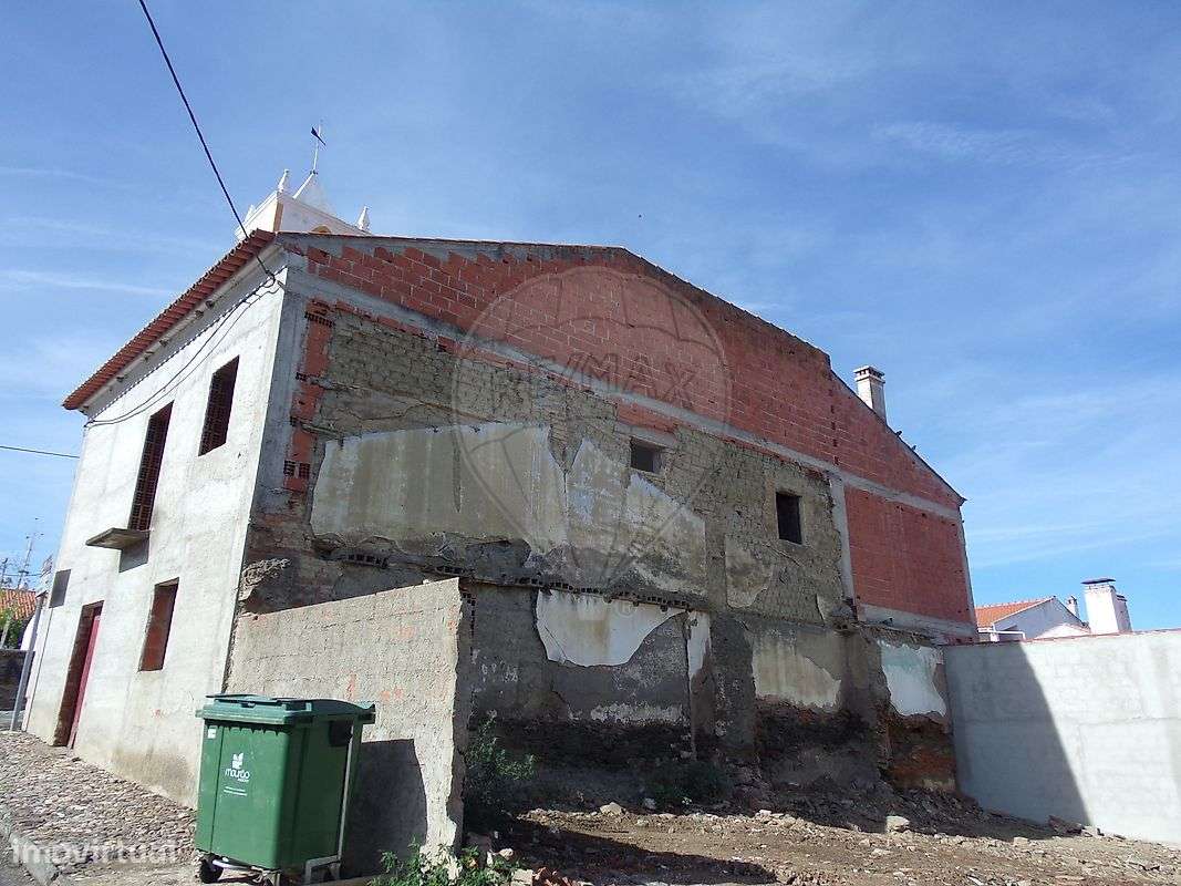 Prédio  para venda - Grande imagem: 2/15