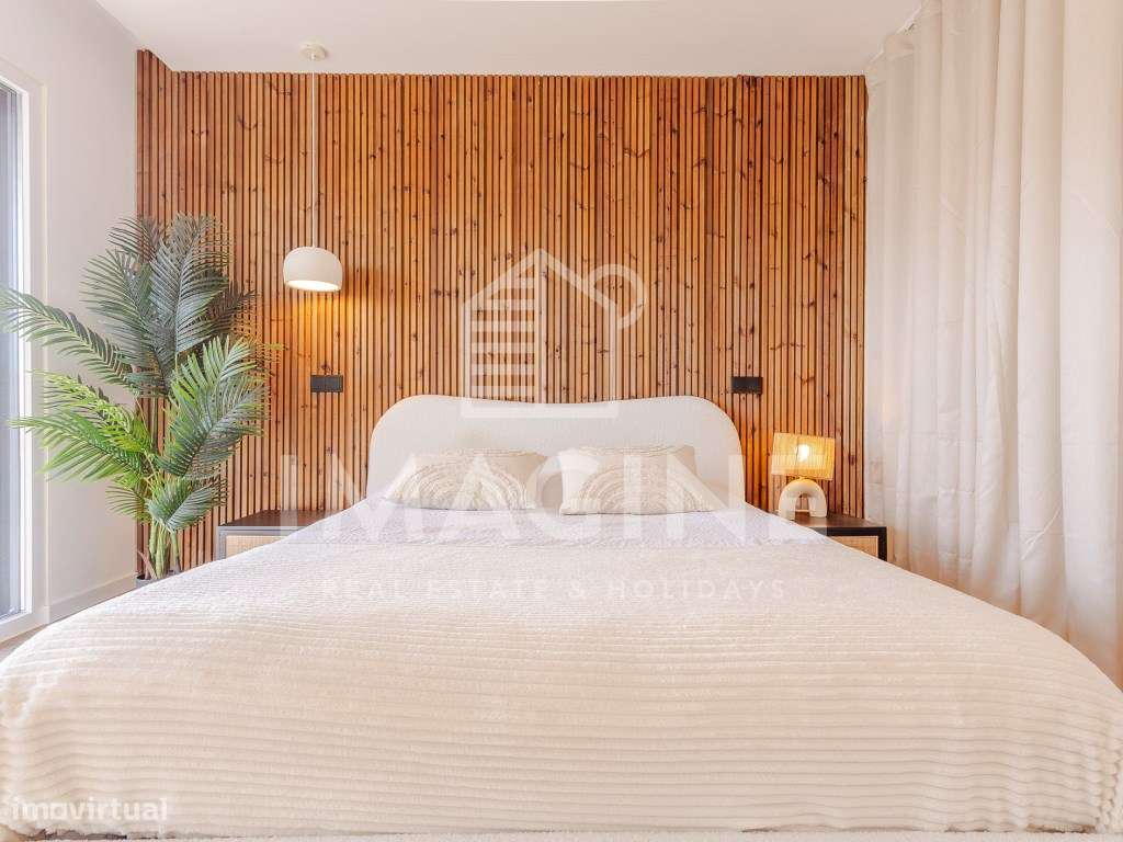 Moradia V2, de Arquitetura Moderna com Piscina e jardim - Urbanizaç...-45