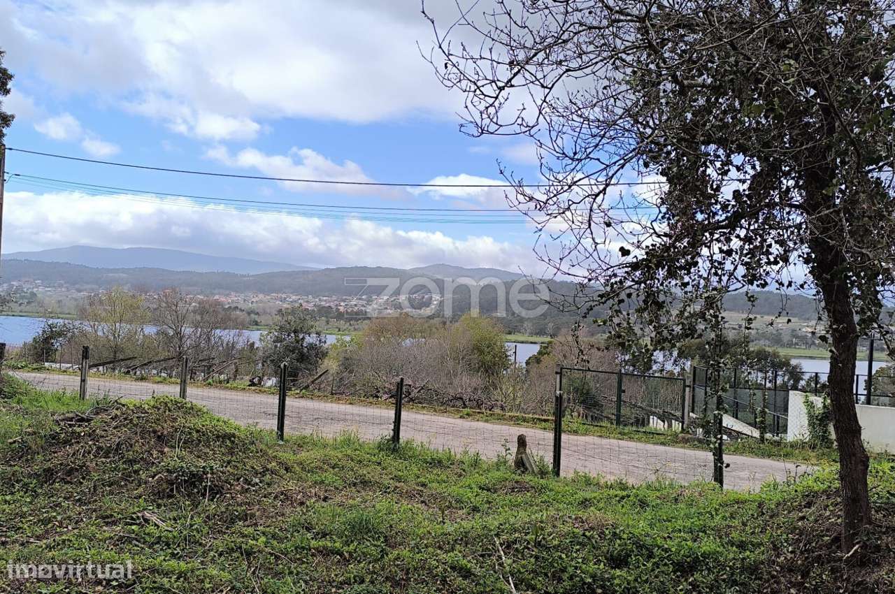 Terreno com Vistas Deslumbrantes sobre o Rio Minho – Lanhelas, Cami... - Grande imagem: 2/4