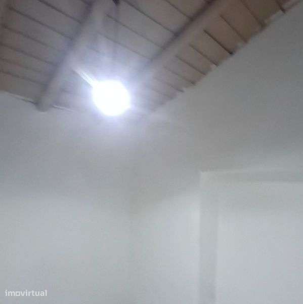 Casas T2, com quintal, com 138.7m2 - Grande imagem: 4/12