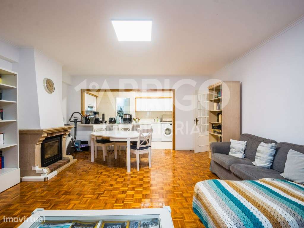 Apartamento T2 | Av. Marquês de Pombal - Grande imagem: 4/17