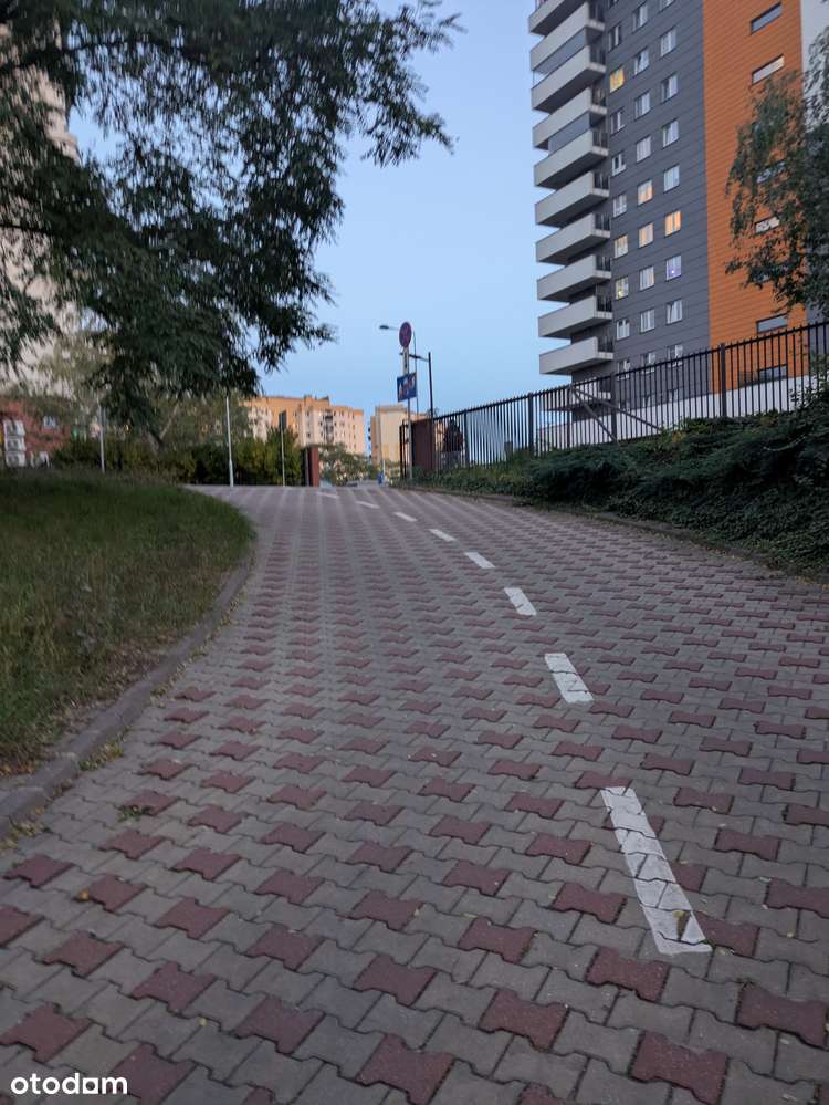 Bezpośrednio sprzedam - Pełny obrazek: 4/10