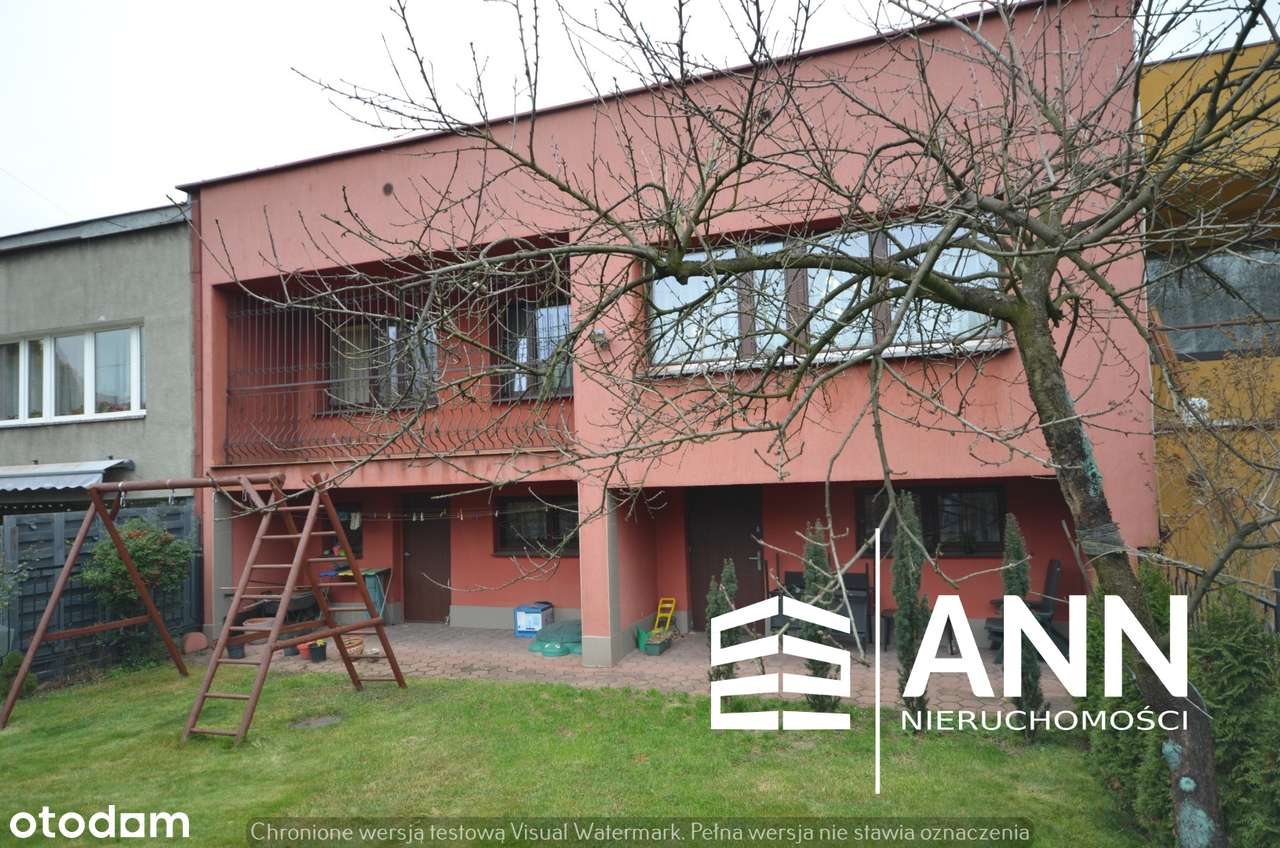 Atrakcyjny dom w zabudowie szeregowej w Siemianowicach Śląskich-1