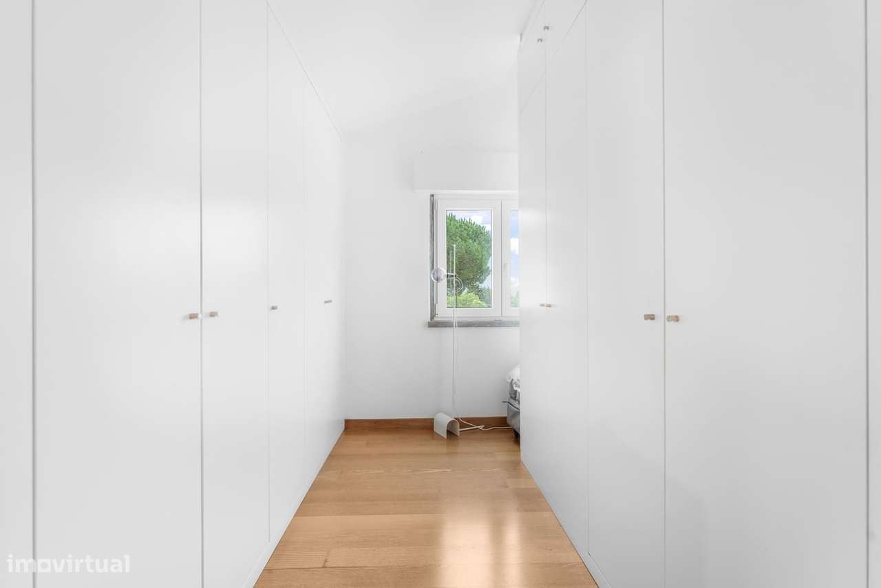 Moradia T4 com piscina, Paço de Arcos, Oeiras-13