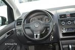 Volkswagen Touran - 21