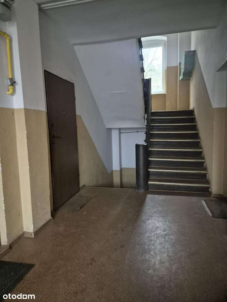 Na sprzedaż mieszkanie 2 pokojowe w klimatycznej  kamienicy!-5