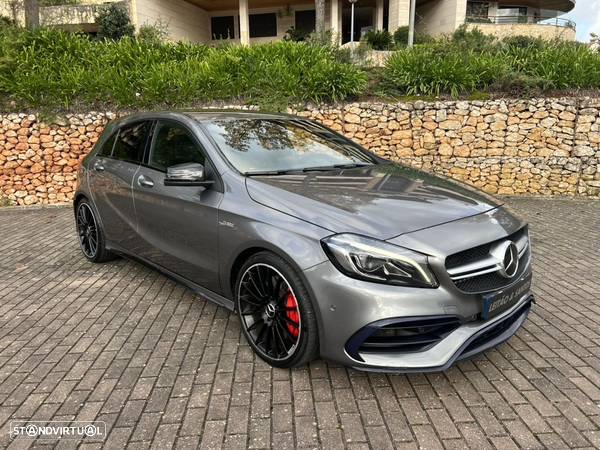 Mercedes-Benz A 45 AMG 4Matic Speedshift 7G-DCT - 4