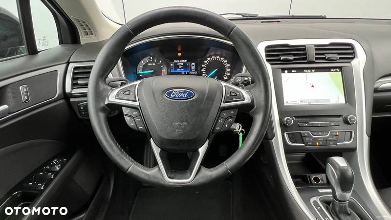 Ford Mondeo 2.0 TDCi Trend PowerShift - 23