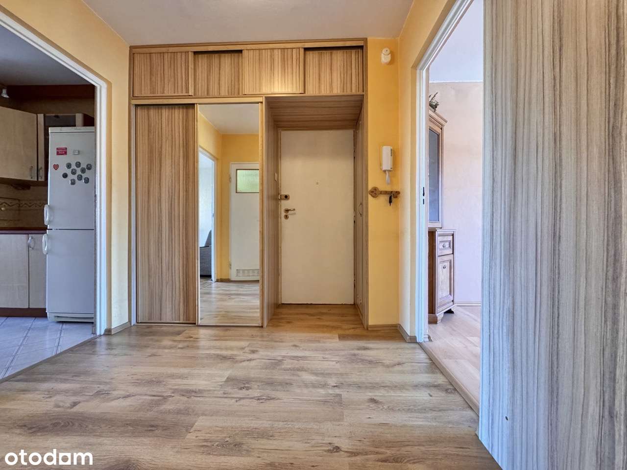 3 niezależne pokoje Rataje | loggia | parking |przystanek MPK |szkoła-14