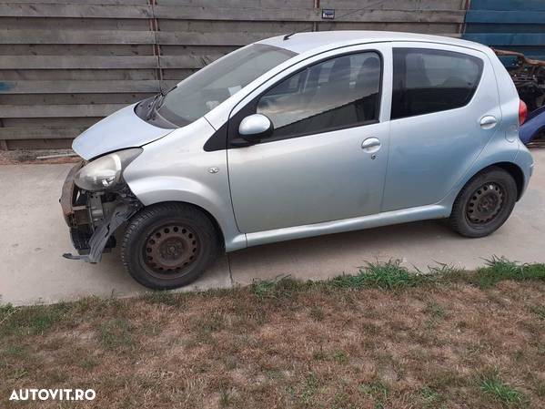 Alternator Toyota Aygo - 2