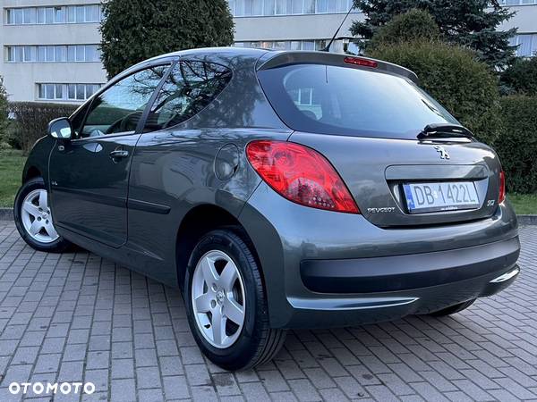 Peugeot 207 75 Urban Move - 19