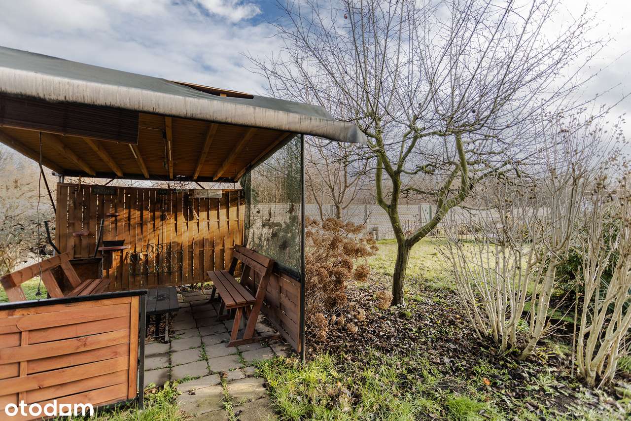 Działka ROD z DOMKIEM CAŁOROCZNYM i wjazdem na działkę samochodem-10