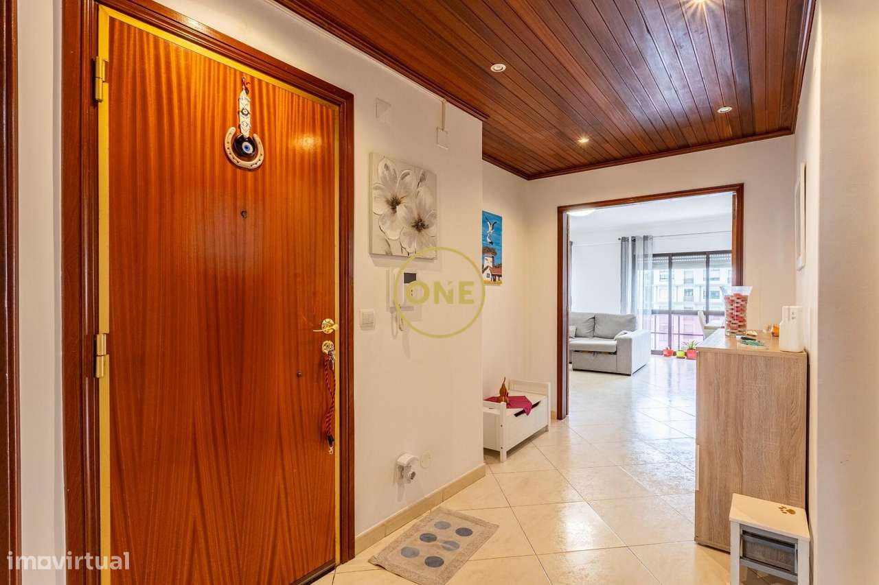 T2 com 108m2, garagem box + parqueamento, vistas Serra de Sintra | Pal-6