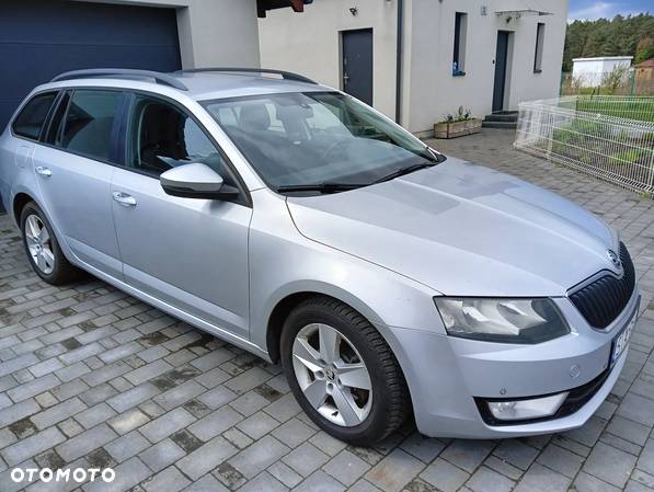 Skoda Octavia 2.0 TDI Style - 3