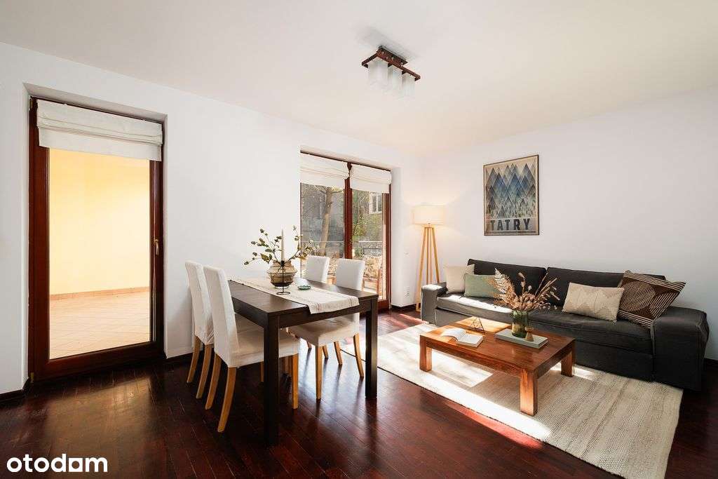 Mieszkanie z tarasem w sercu Starego Podgórza-0